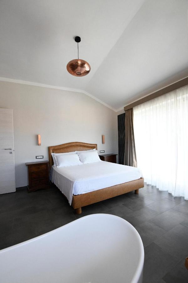 The Floor Apartment Tivoli